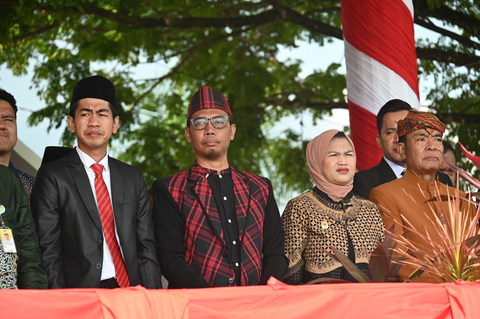 Bawaslu Bontang Hadiri Upacara Peringatan HUT Ke-26 Kota Bontang, Rabu (15/10/2025)