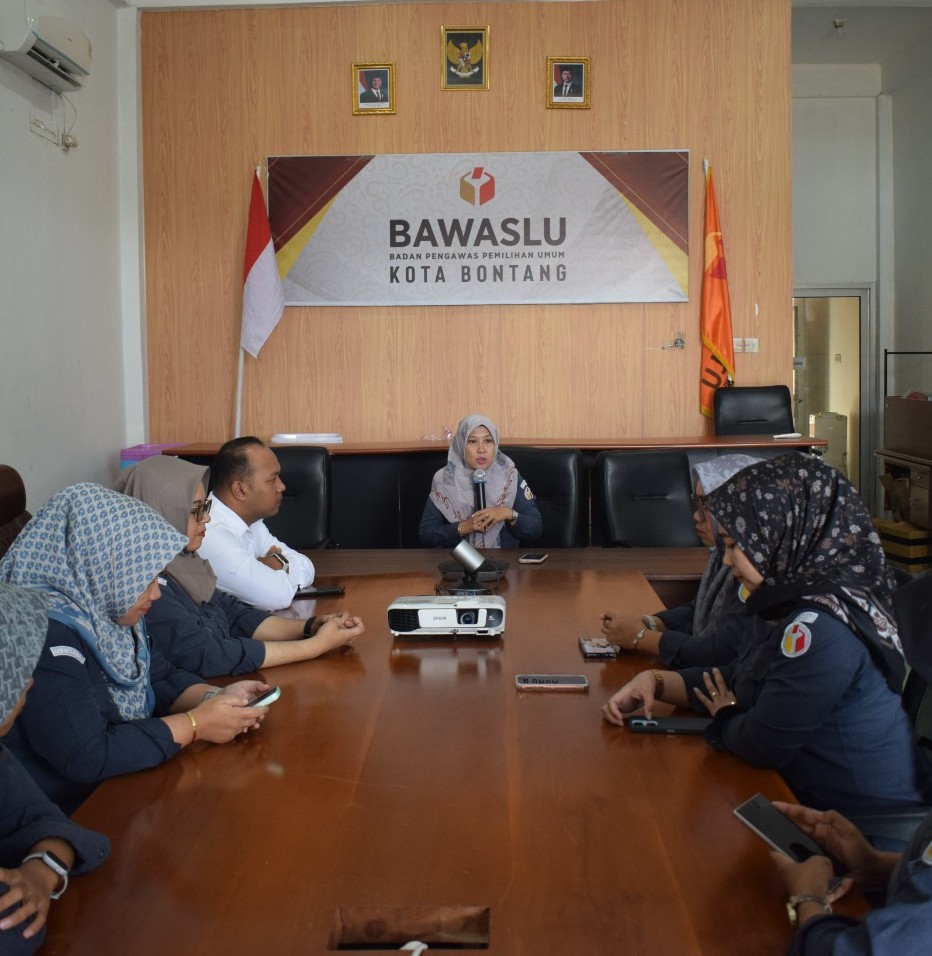 Bawaslu Kota Bontang akan kembali melakukan kunjungan sosial dan edukasi kepemiluan ke sejumlah sekolah menengah atas.
