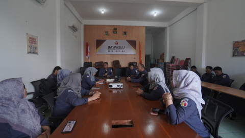 briefing senin