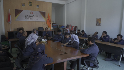 Briefing 27 April 2026
