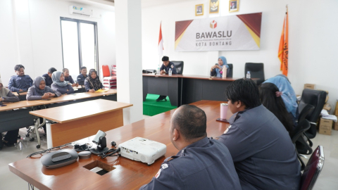 Briefing 5 Okt 2026