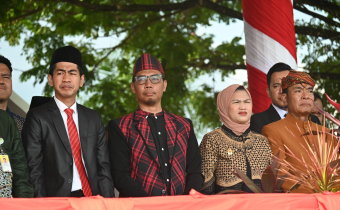 Bawaslu Bontang Hadiri Upacara Peringatan HUT Ke-26 Kota Bontang, Rabu (15/10/2025)